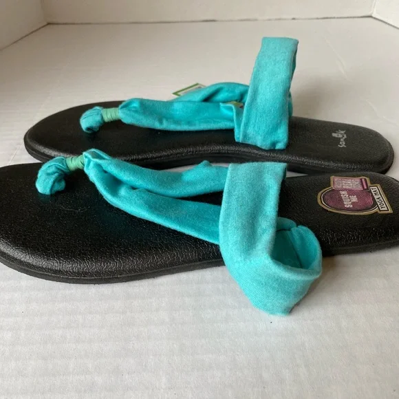 NWT Sanuk Yoga Triangle Sandals Turquoise Size 10 SW11050 - Picture 2 of 13